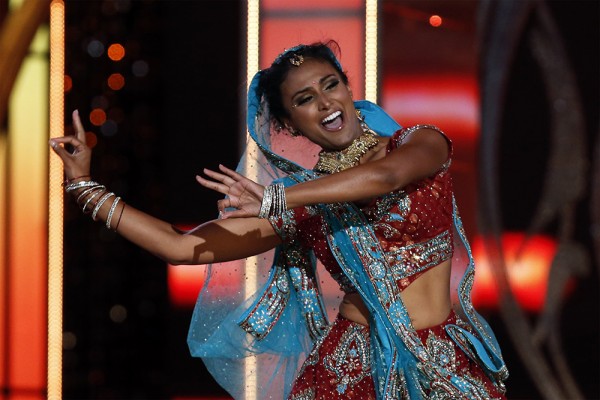 В США впервые «Мисс Америка» стала девушка индийского происхождения 2da1e0fc
